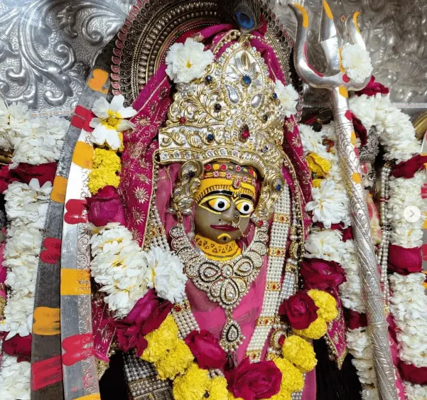 Image of Khimaj Mata idol at temple